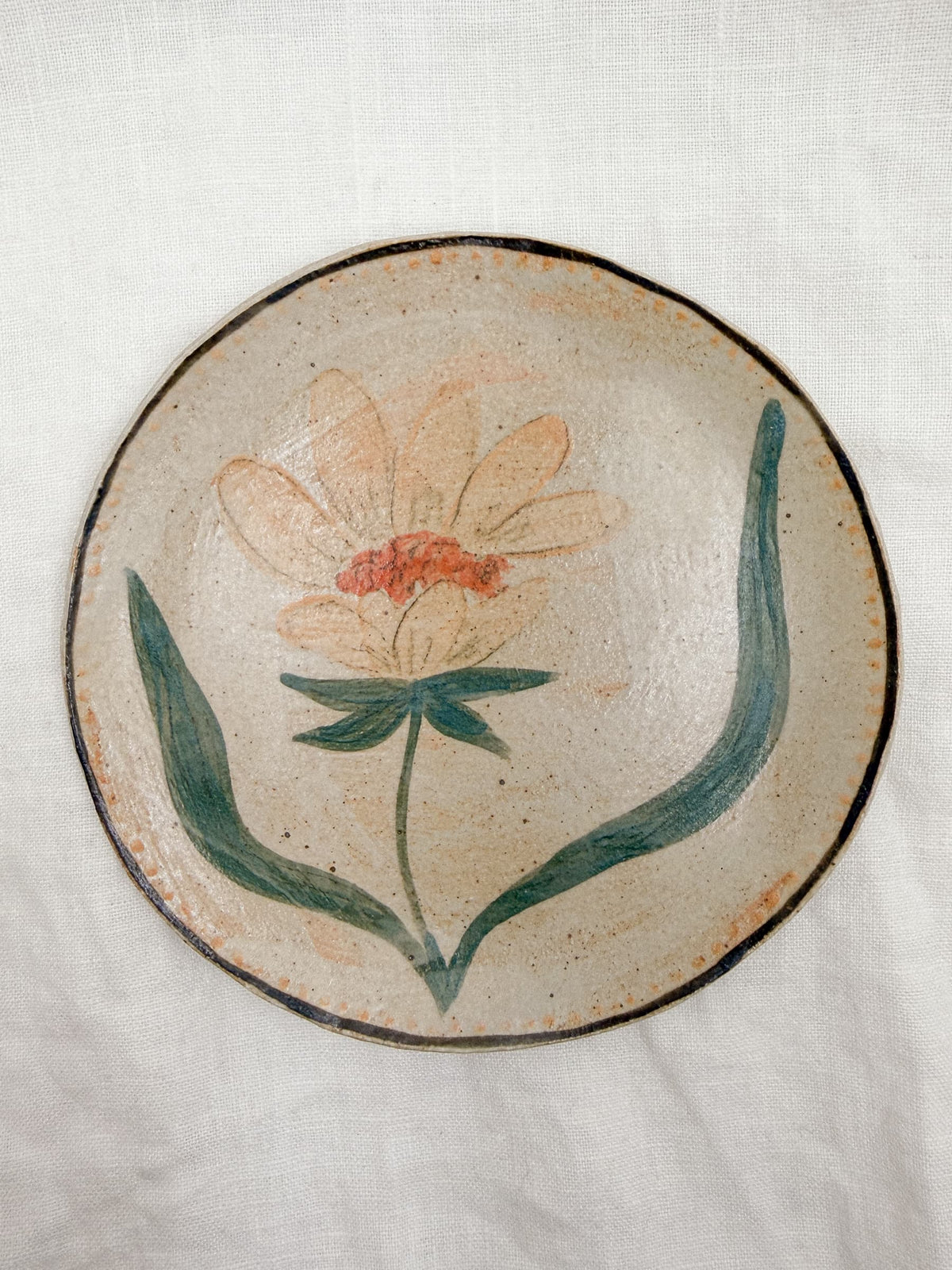 6” Peach Heliopsis Plate