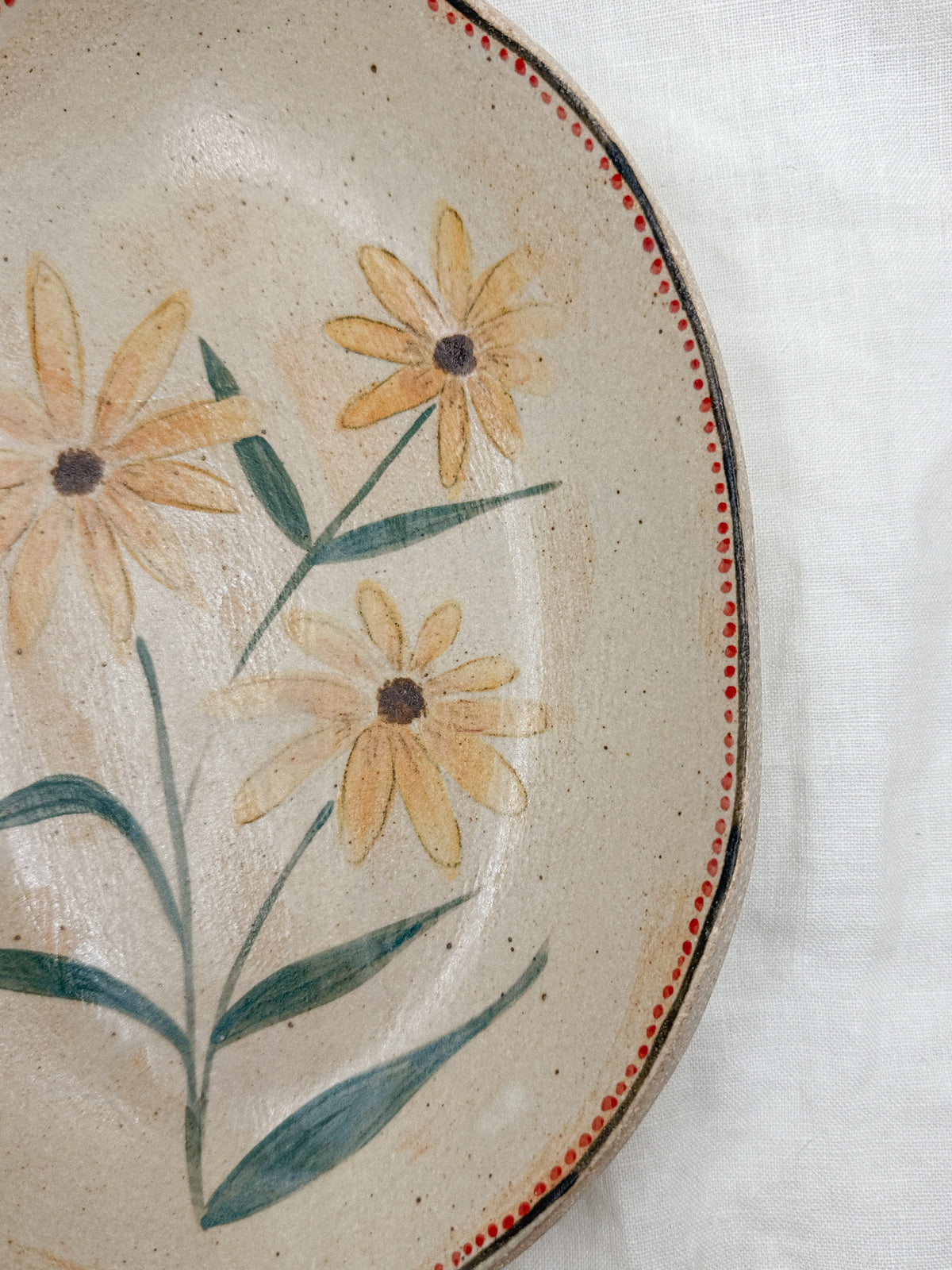 10” Oval Black Eyed Susan Bowl