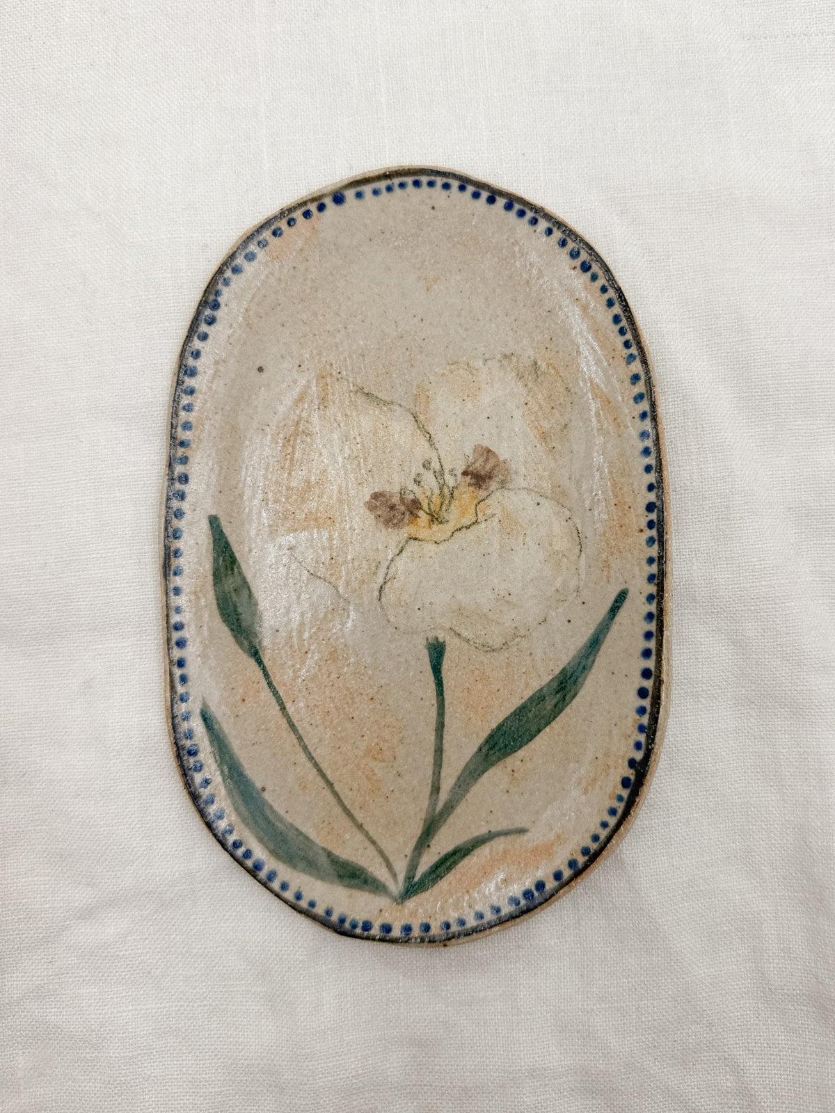 6” Oval Mariposa Lily Dish